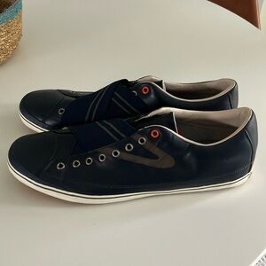 Tretorn (Vintage) • Skymra Leather • Navy Blue • men’s U.S. 11